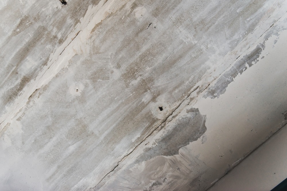 How to Spot a Roof Leak Early Before It Damages Drywall and Insulation in Chula Vista